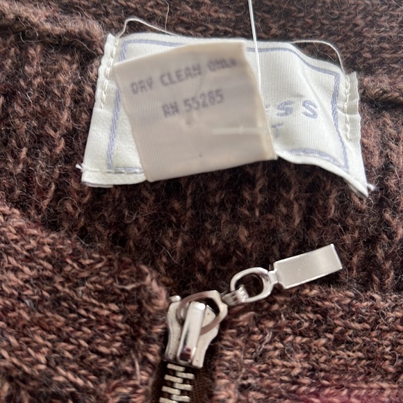 New with tags vintage sweater/cardigan with zipper, brown color, size Large - Picture 9 of 11